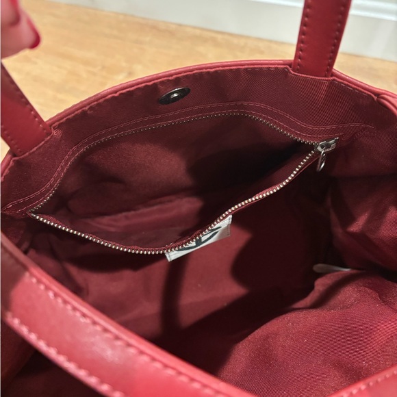 Telfar Medium Oxblood Shopper - Picture 4 of 5